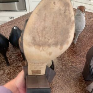 Vince Black Sandals with Sleek Design